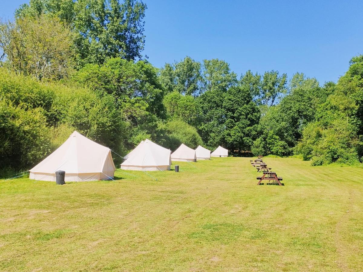 Hotel Battle Pods And Bells Glamping Zewnętrze zdjęcie