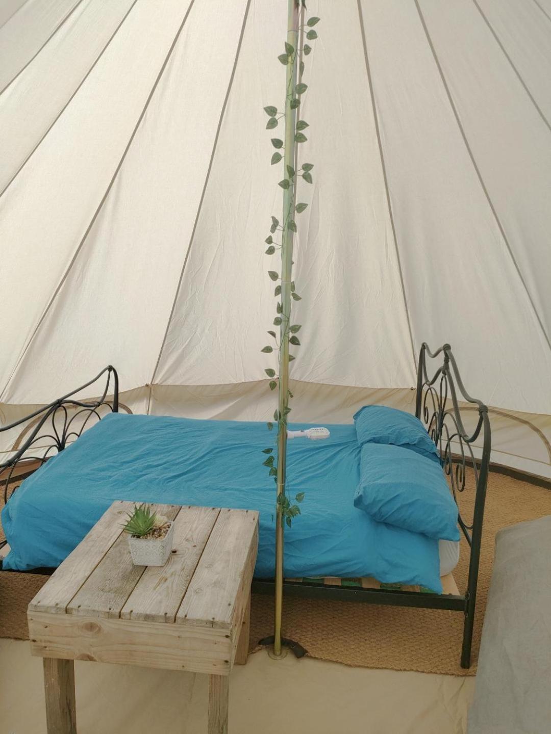 Hotel Battle Pods And Bells Glamping Zewnętrze zdjęcie