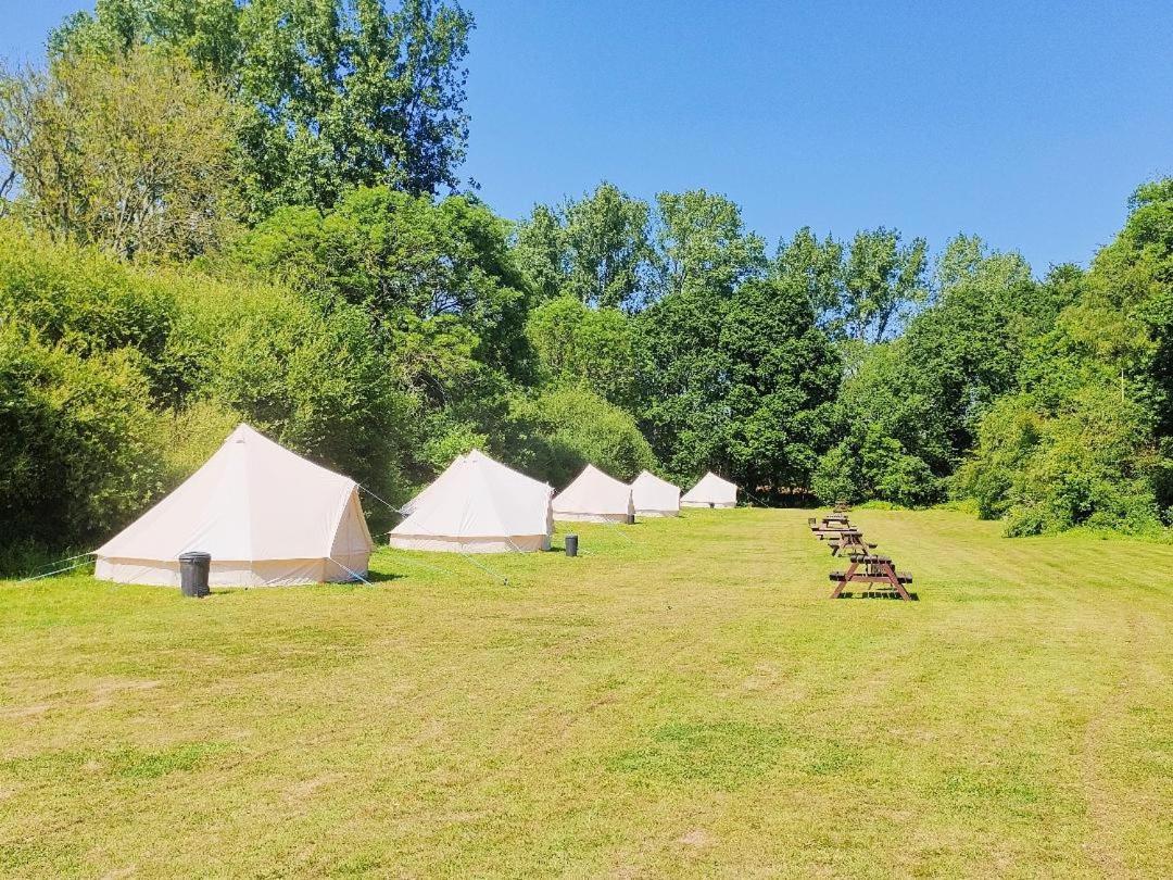 Hotel Battle Pods And Bells Glamping Zewnętrze zdjęcie